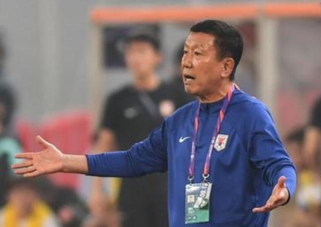 九游娱乐-崔康熙：球队训练质量、氛围都不错 高准翼或能上场